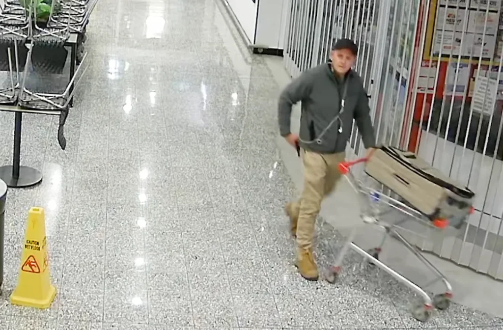 Kenmore shoe theft